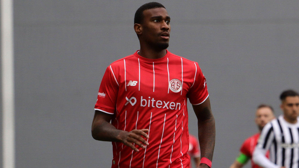 Haji Wright scores for Antalyaspor